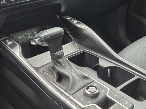 New 2025 Kia Sorento S AWD/4WD image 17