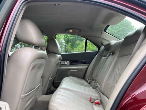 Used 2004 Lincoln LS RWD image 15