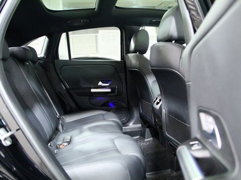 Used 2025 Mercedes-Benz GLA 250 GLA 250 image 25