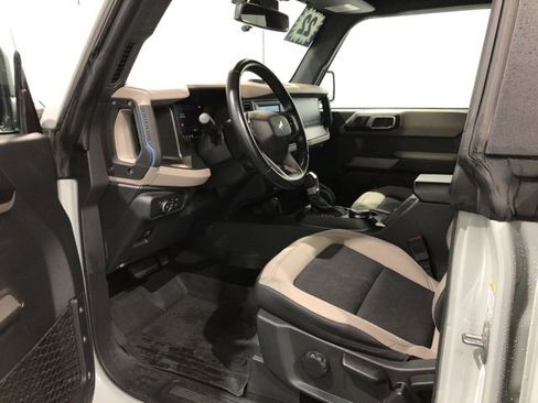 Used 2022 Ford Bronco Wildtrak image 8