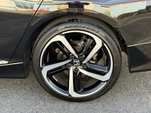 Used 2022 Honda Accord Sport image 26