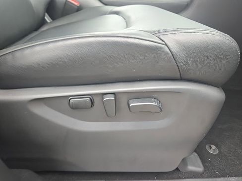 Used 2024 Nissan Armada SL w/ Midnight Edition Package image 30