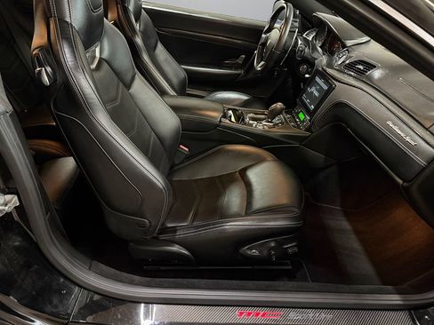 Used 2018 Maserati GranTurismo MC RWD image 17