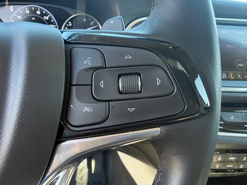 Used 2023 Buick Enclave Avenir w/ Avenir Technology Package image 15