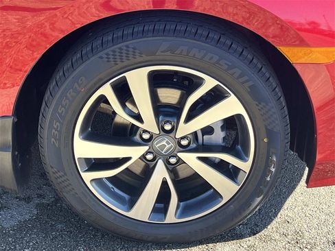 Used 2023 Honda Odyssey Touring image 11