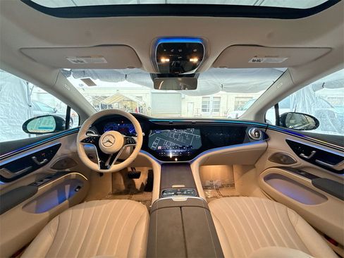 Used 2022 Mercedes-Benz EQS 580 4MATIC Sedan image 22