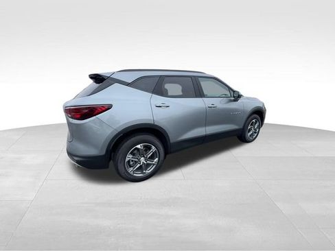 Certified 2024 Chevrolet Blazer LT w/ Convenience Package FWD image 9