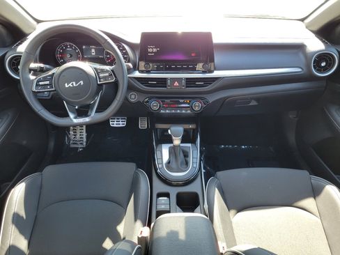 Used 2024 Kia Forte GT-Line w/ GT-Line Premium Package FWD image 9
