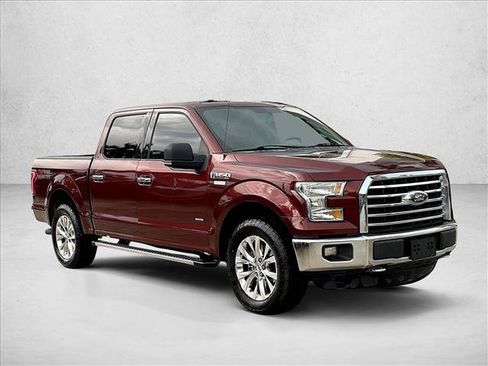 Used 2016 Ford F150 XLT w/ Equipment Group 302A Luxury AWD/4WD image 10