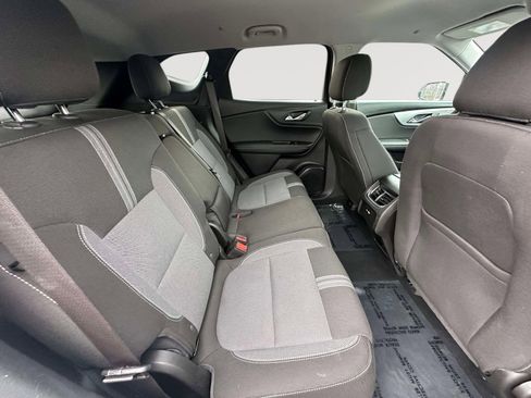 Certified 2025 Chevrolet Blazer LT image 31