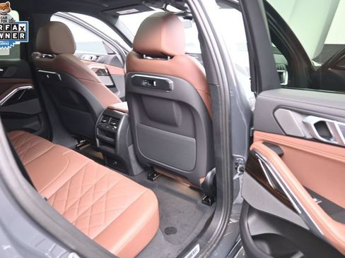 Used 2027 BMW X6 xDrive40i AWD/4WD image 28