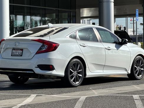 Used 2021 Honda Civic EX image 4