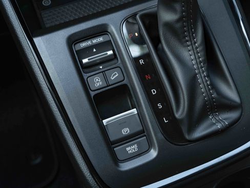 Certified 2026 Honda CR-V LX image 28
