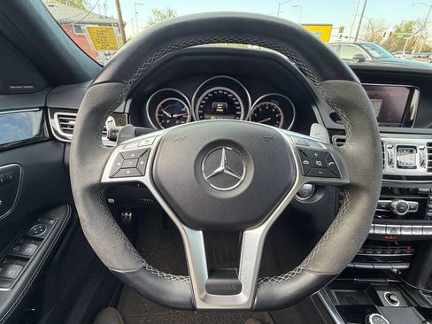 Used 2014 Mercedes-Benz E 63 AMG S-Model image 32