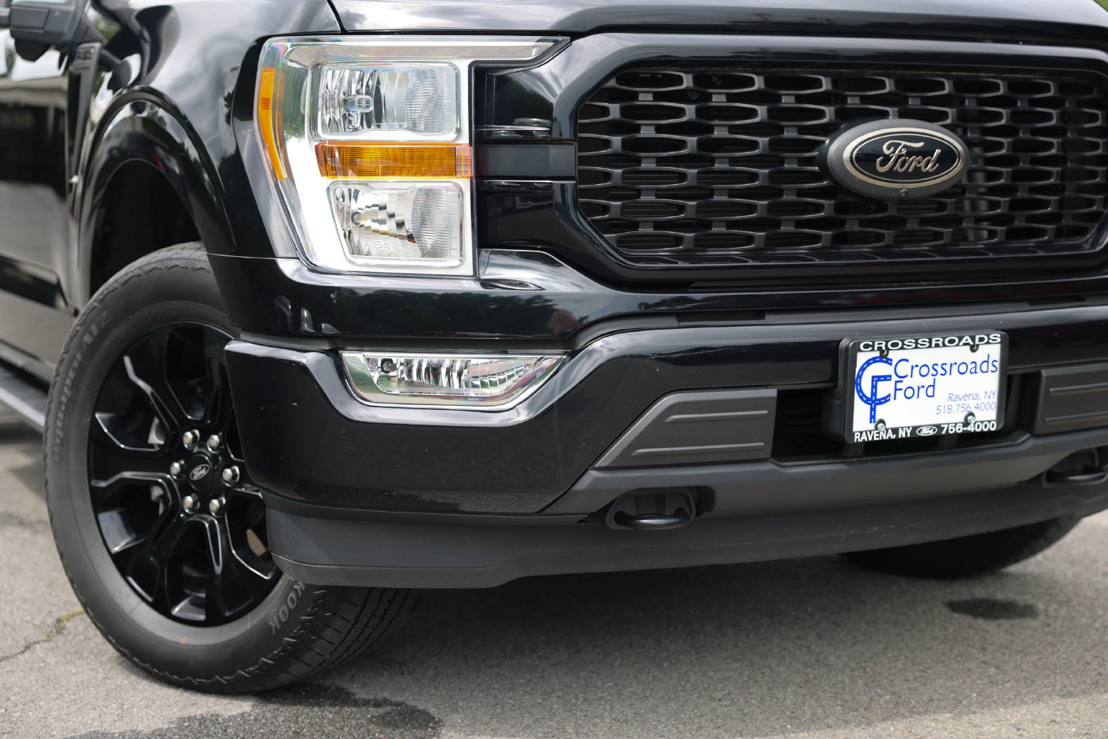 Used 2022 Ford F150 XL w/ STX Black Appearance Package AWD/4WD image 32