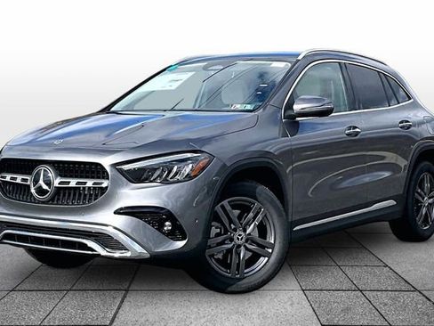 New 2026 Mercedes-Benz GLA 250 4MATIC image 2