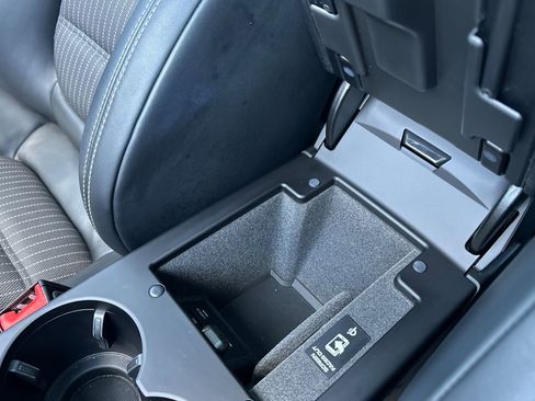 Used 2025 Porsche Macan Turbo image 27