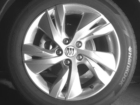 Used 2025 Buick Encore GX Preferred FWD image 11