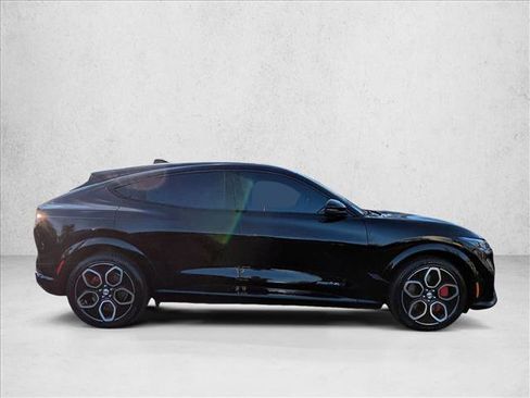 Used 2021 Ford Mustang Mach-E GT image 4