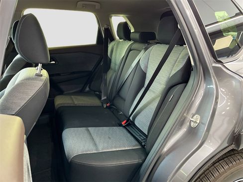 Used 2023 Nissan Rogue SV image 22