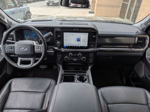 Certified 2026 Ford F250 Lariat w/ Black Appearance Package image 8