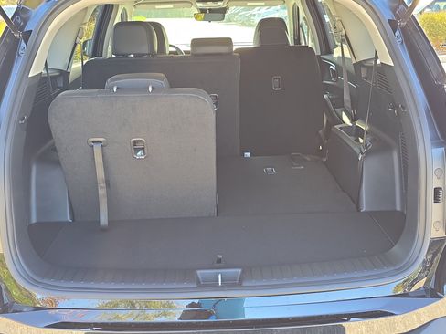 New 2026 Kia Sorento S image 12