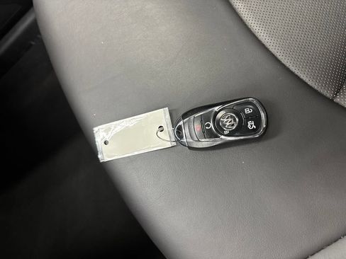 Used 2018 Buick LaCrosse Essence w/ Sun and Shade Package FWD image 31