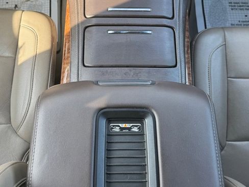 Used 2019 Chevrolet Tahoe Premier image 23