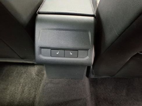 Used 2021 Volkswagen Jetta SEL Premium image 15