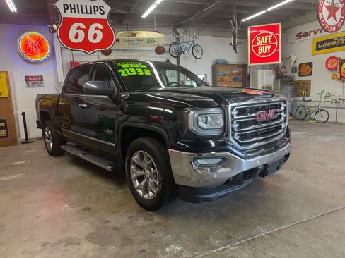 Used 2017 GMC Sierra 1500 SLT w/ Texas SLT Premium Package AWD/4WD image 3