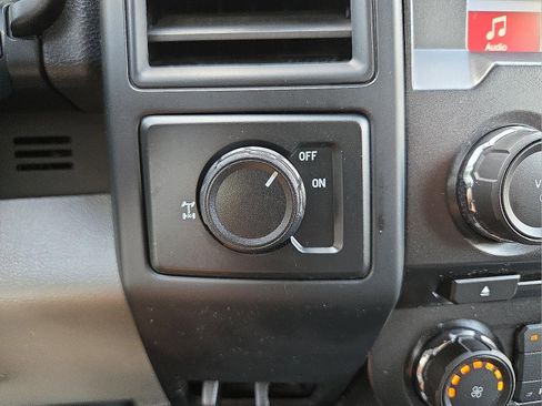 Used 2018 Ford F150 XL w/ Equipment Group 101A Mid RWD image 20