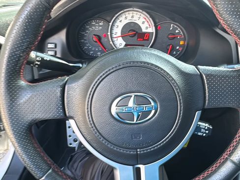 Used 2013 Scion FR-S image 18