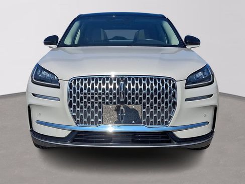 Used 2024 Lincoln Corsair FWD w/ Equipment Group 101A image 2