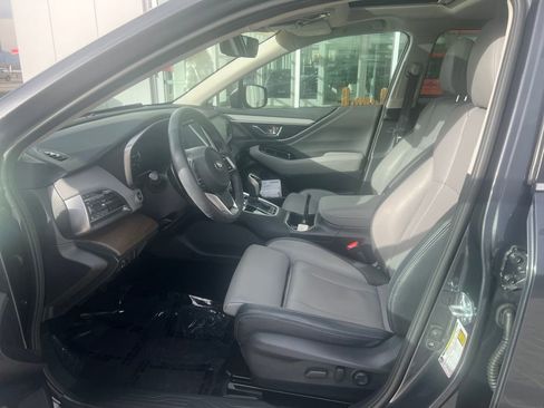 Used 2023 Subaru Outback Limited w/ Tech Package 2 image 9