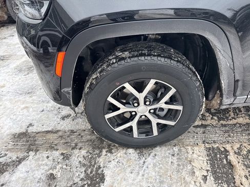 New 2026 Jeep Grand Cherokee Limited image 10