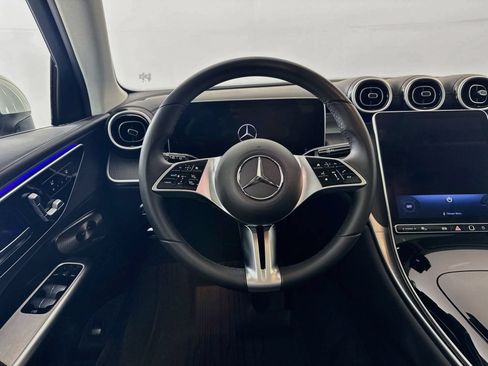 Certified 2024 Mercedes-Benz GLC 300 image 25