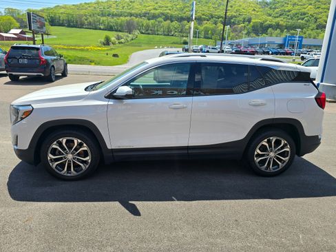 Used 2019 GMC Terrain SLT AWD/4WD image 4