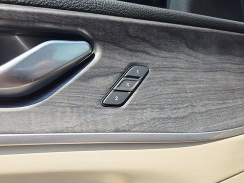 Used 2024 Jeep Grand Cherokee Limited w/ Trailer Tow Package image 39