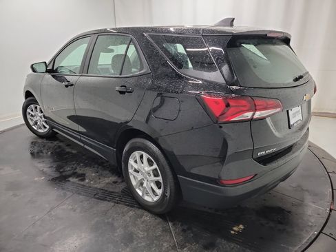 Used 2023 Chevrolet Equinox LS image 6