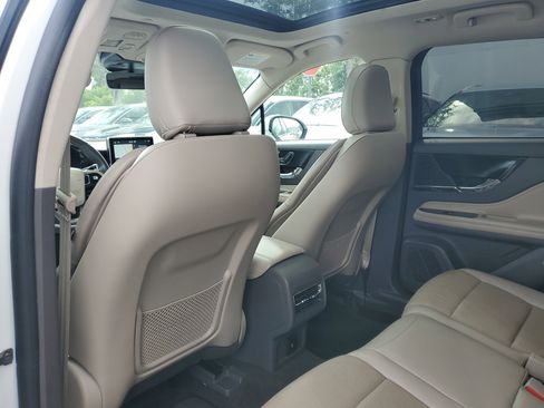 Certified 2022 Lincoln Corsair Reserve image 11