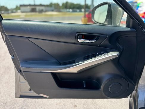 Used 2016 Lexus IS 200t w/ F Sport Package RWD image 20