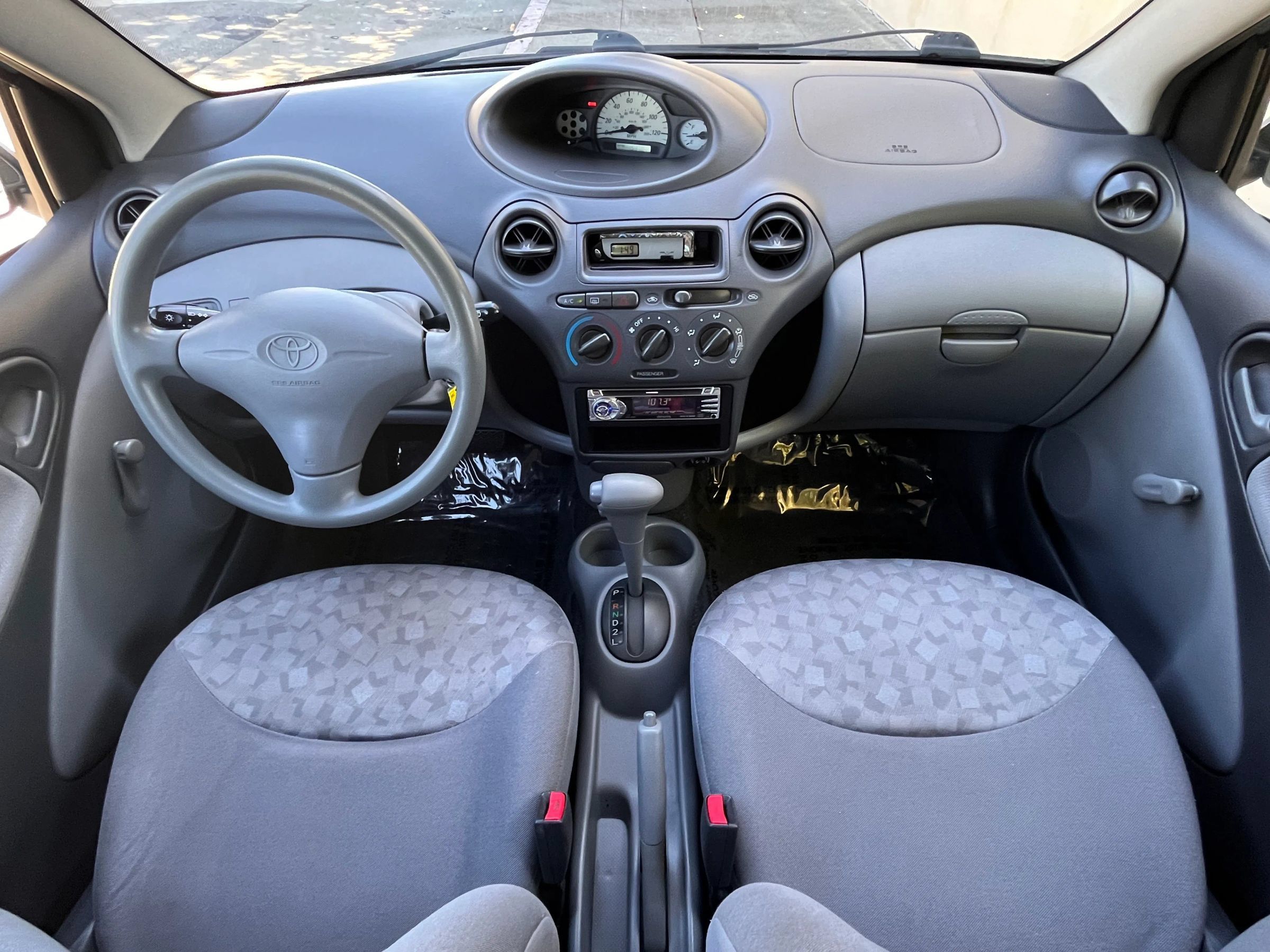 Used 2001 Toyota Echo Coupe FWD image 15