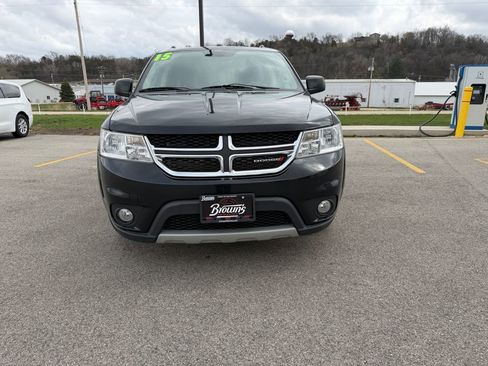 Used 2015 Dodge Journey SXT w/ Flexible Seating Group FWD image 2
