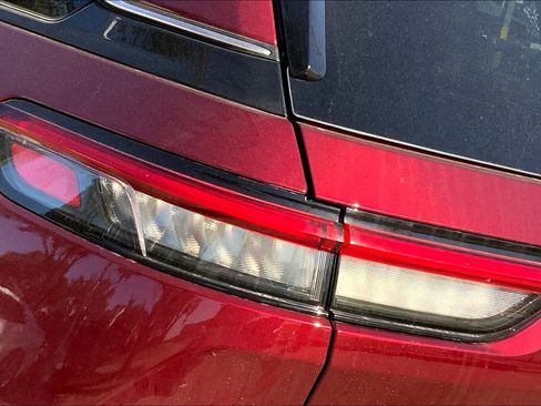 Used 2024 Jeep Grand Cherokee Limited 4xe w/ Luxury Tech Group II image 28