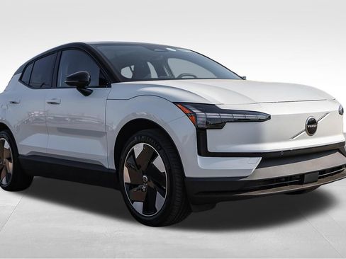 New 2026 Volvo EX30 Plus w/ Protection Package Premier AWD/4WD image 3