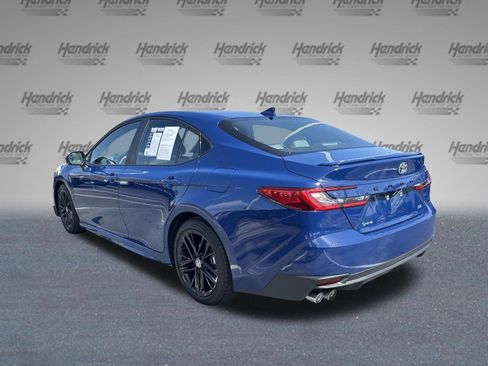 Used 2025 Toyota Camry SE w/ Multimedia Upgrade Package image 7