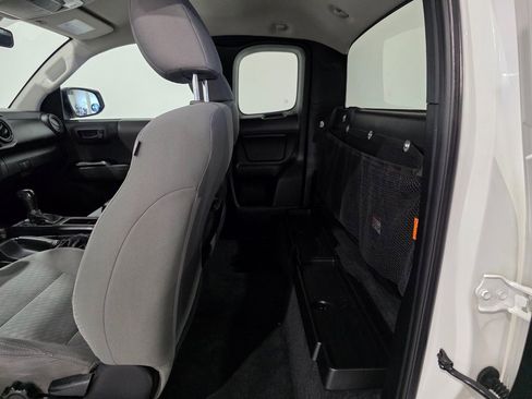 Used 2021 Toyota Tacoma SR5 image 17