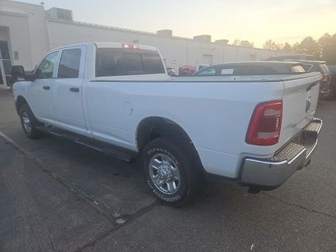 Used 2024 RAM 2500 Tradesman w/ Chrome Appearance Group image 7