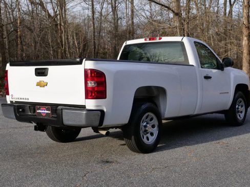 Used 2013 Chevrolet Silverado 1500 W/T image 9
