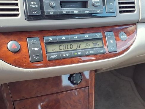 Used 2005 Toyota Camry LE FWD image 22